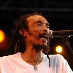 Kelli-Miller-Encinitas-Israel-Vibration-Concert-Luxury-Real-Estate