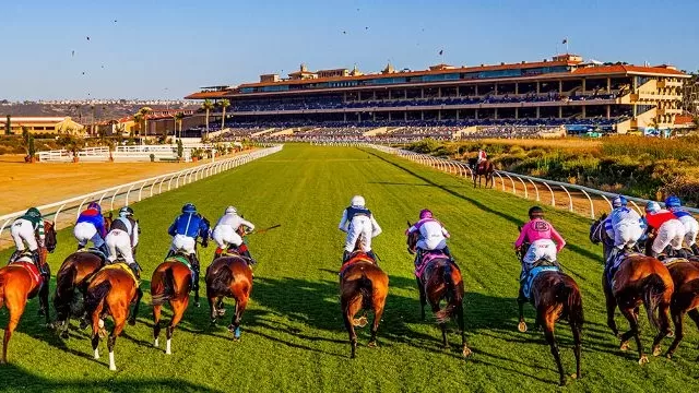 Kelli-Miller-Encinitas-Del-Mar-Racetrack-Opening-Day-Luxury-Real-Estate