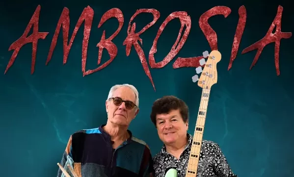 Kelli-Miller-Encinitas-Ambroisa-Seated-Show-Luxury-Real-Estate