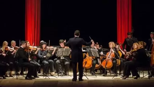 Kelli-Miller-Encinitas-Realtor-La-Jolla-Music-Societys-SummerFest-Finale-Luxury-Real-Estate