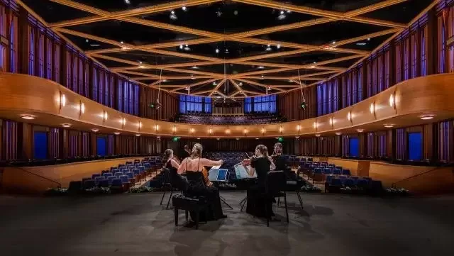 Kelli-Miller-Encinitas-Realtor-la-Jolla-Music-Society-SummerFest-Luxury-Real-Estate