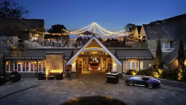 Kelli-Miller-Encinitas-Del-Mar-Halloween-Bash-at-LAuberge-Del-Mar-Luxury-Real-Estate