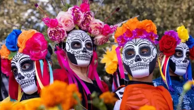 Kelli-Miller-Encinitas-Realtor-Dia-de-los-Muertos-Celebration-Luxury-Real-Estate