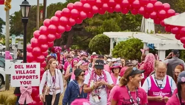 Kelli-Miller-Encinitas-Realtor-Breast-Cancer-Cheering-Station-Luxury-Real-Estate