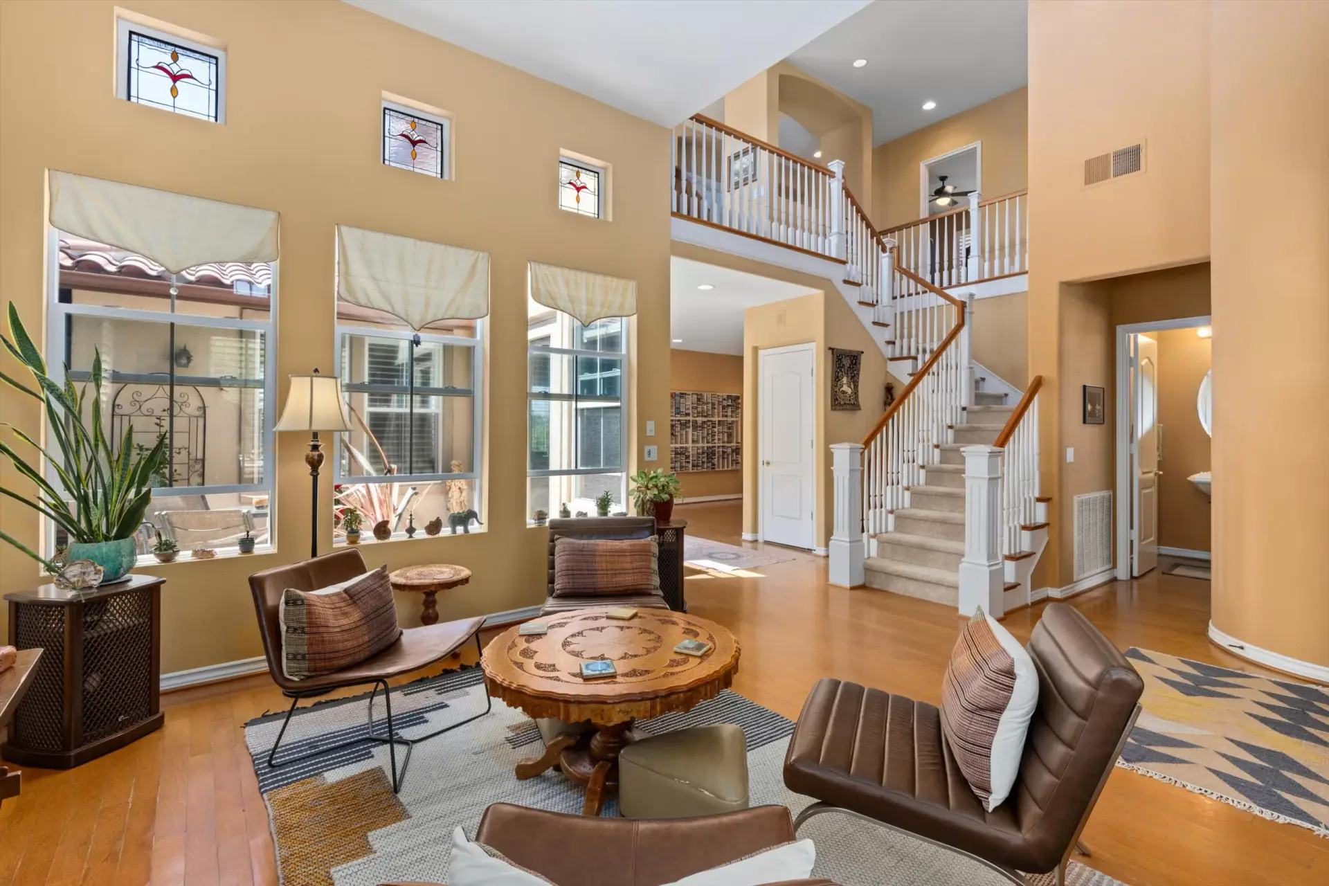 Downstairs foyer and living area at 2198 Vista La Nisa Carlsbad listed by Kelli Miller Compass